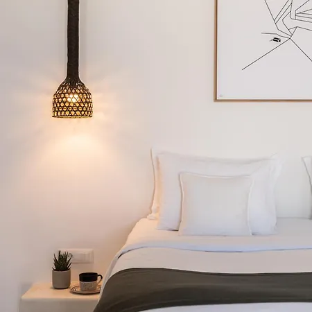 Rocabella Santorini & Hotel 4*