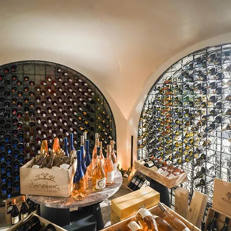 Rocabella Santorini & Hotel