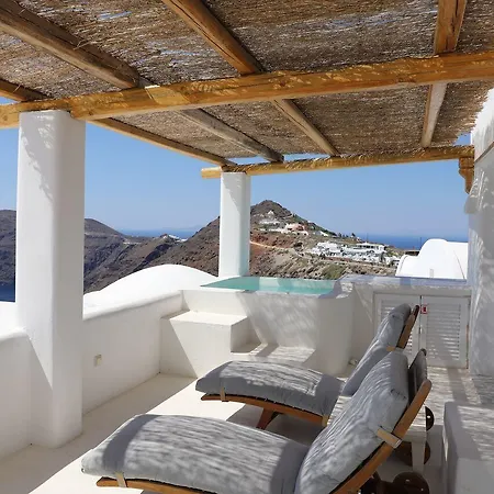 Rocabella Santorini &