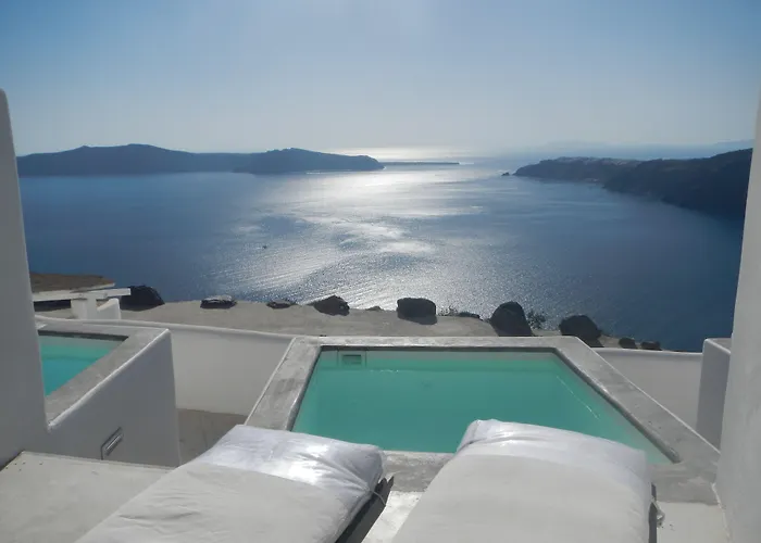 Rocabella Santorini & 4* Imerovigli