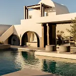 Rocabella Santorini & Imerovígli