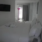 Rocabella Santorini & Imerovígli