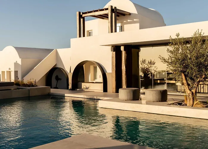 Rocabella Santorini & Imerovigli (Santorini)